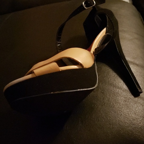 Shoes - Picture 2 of 2